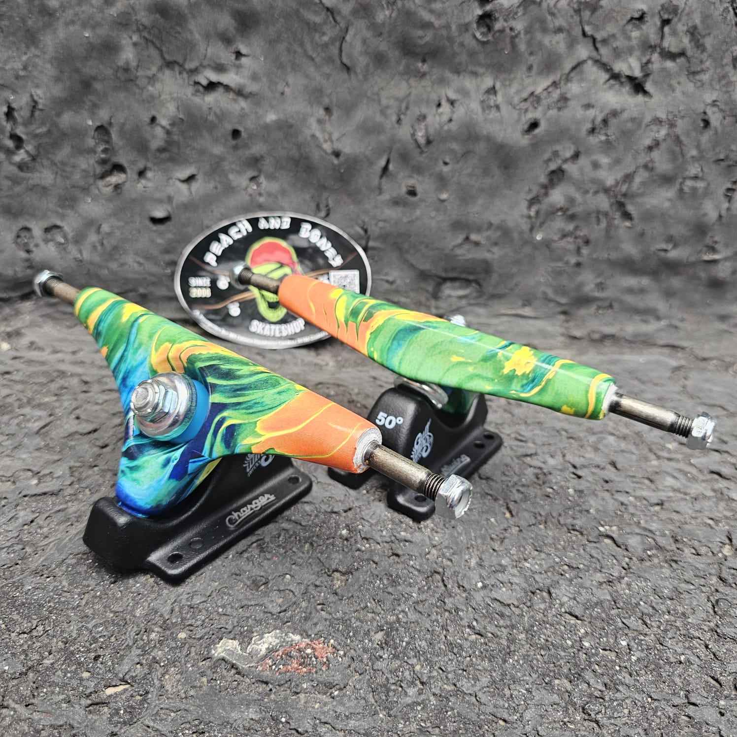 Peach and Bones Skateshop CDMX Gullwing Trucks Charger 9.0 Charger