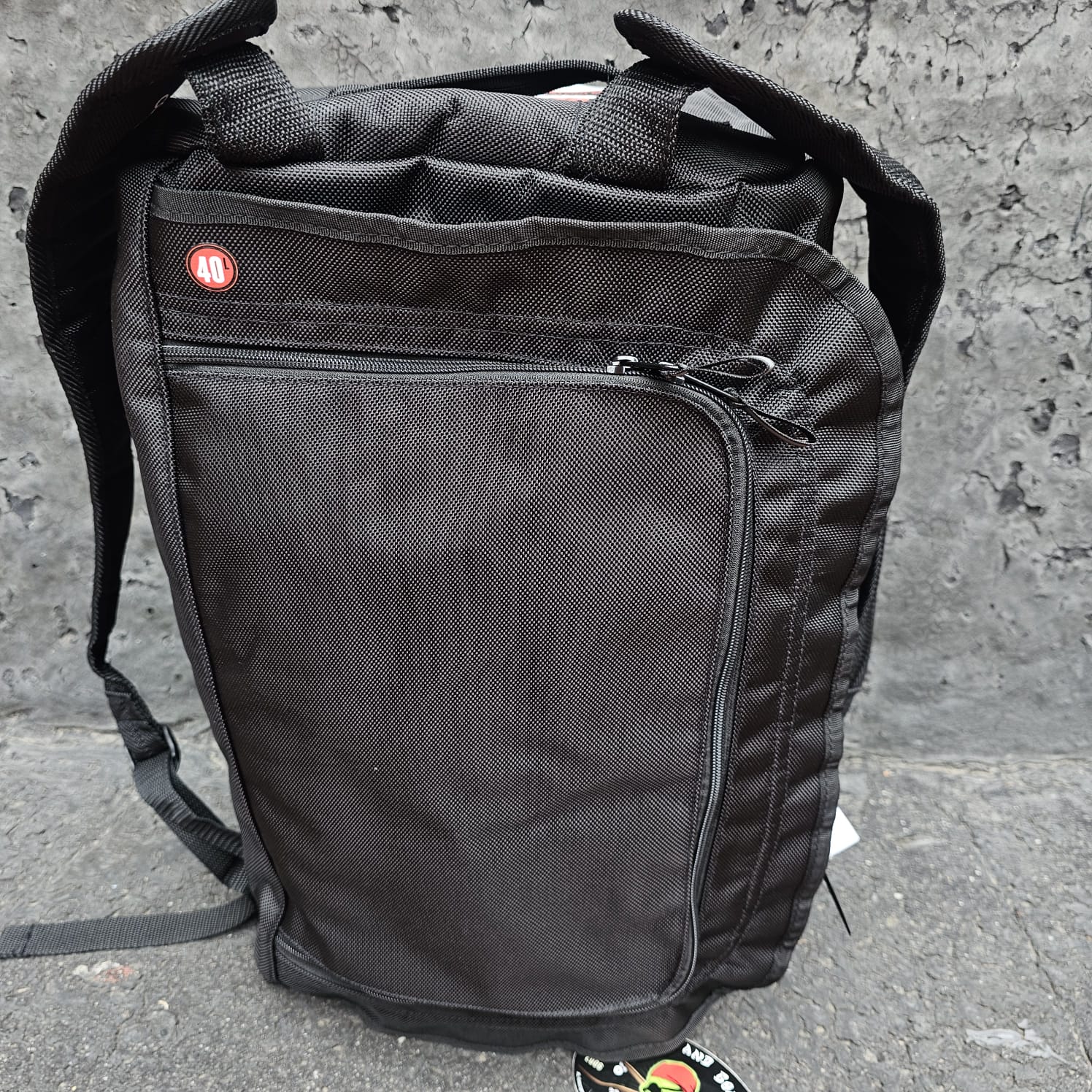 Peach and Bones Skateshop CDMX Triple 8 Backpack Gear 40 Duffel Bag - Image 7