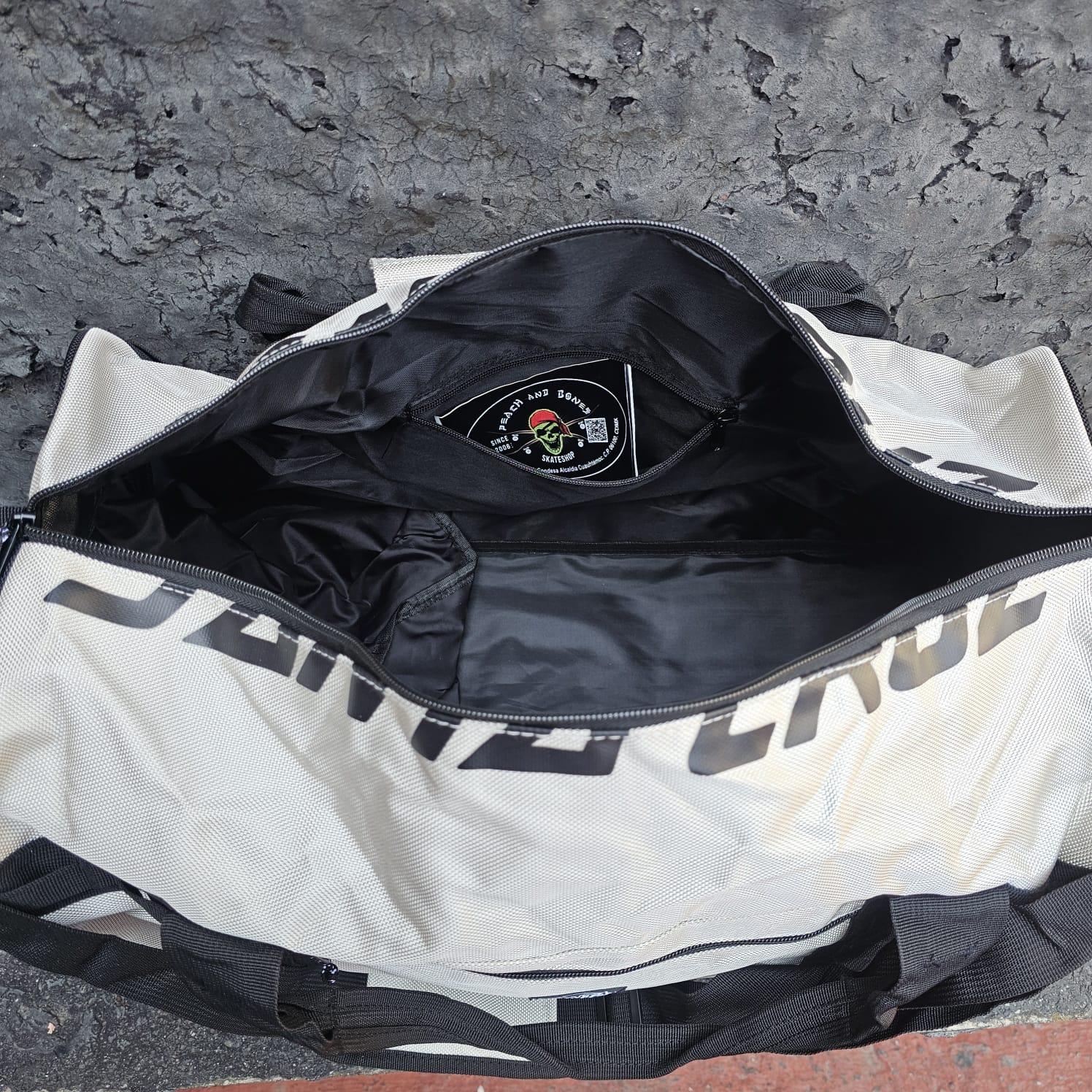 Peach and Bones Skateshop CDMX Santa Cruz Backpack Wanderer Duffle Beige/Black - Image 2