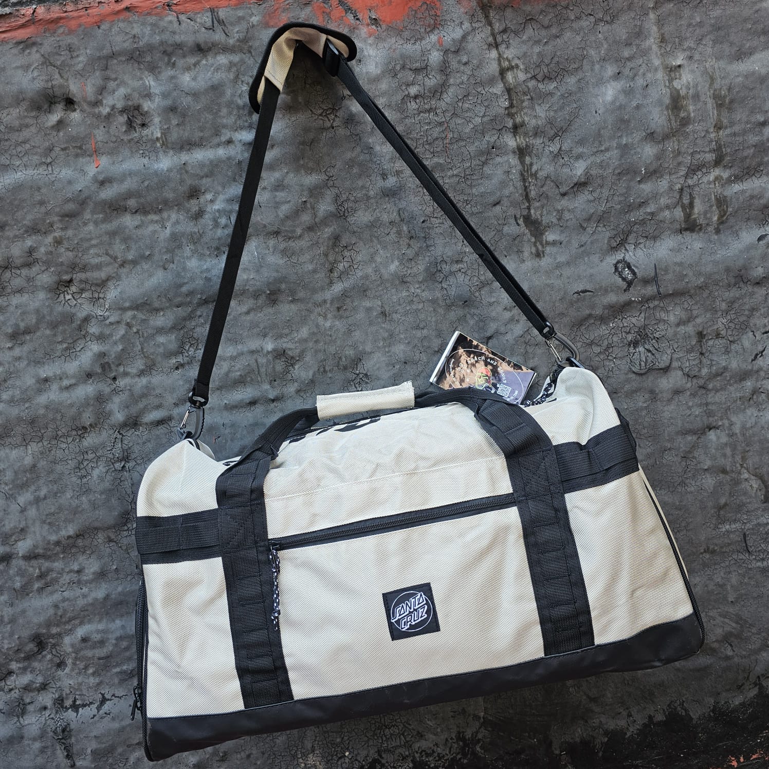 Peach and Bones Skateshop CDMX Santa Cruz Backpack Wanderer Duffle Beige/Black