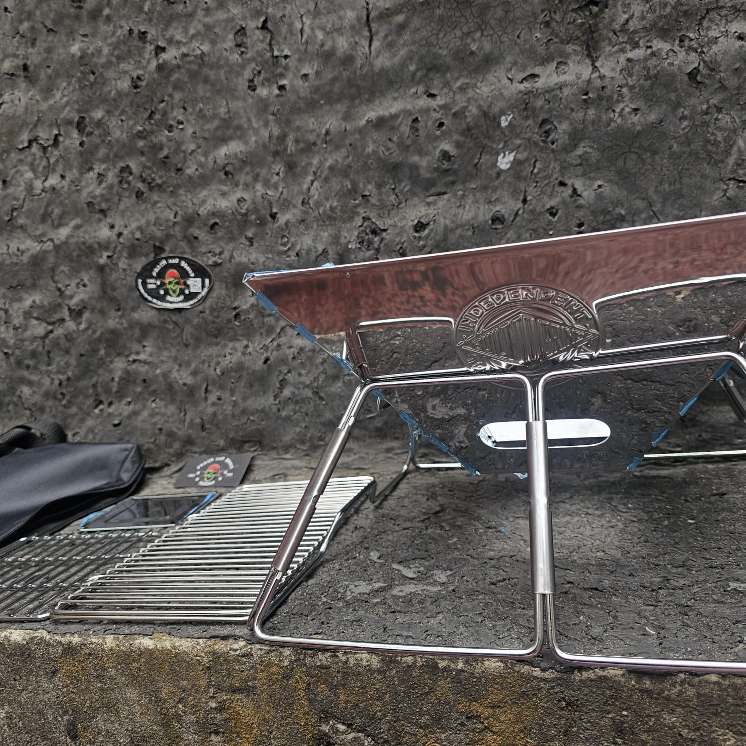 Peach and Bones Skateshop CDMX Independent Grill BTG Summit BBQ - Image 6