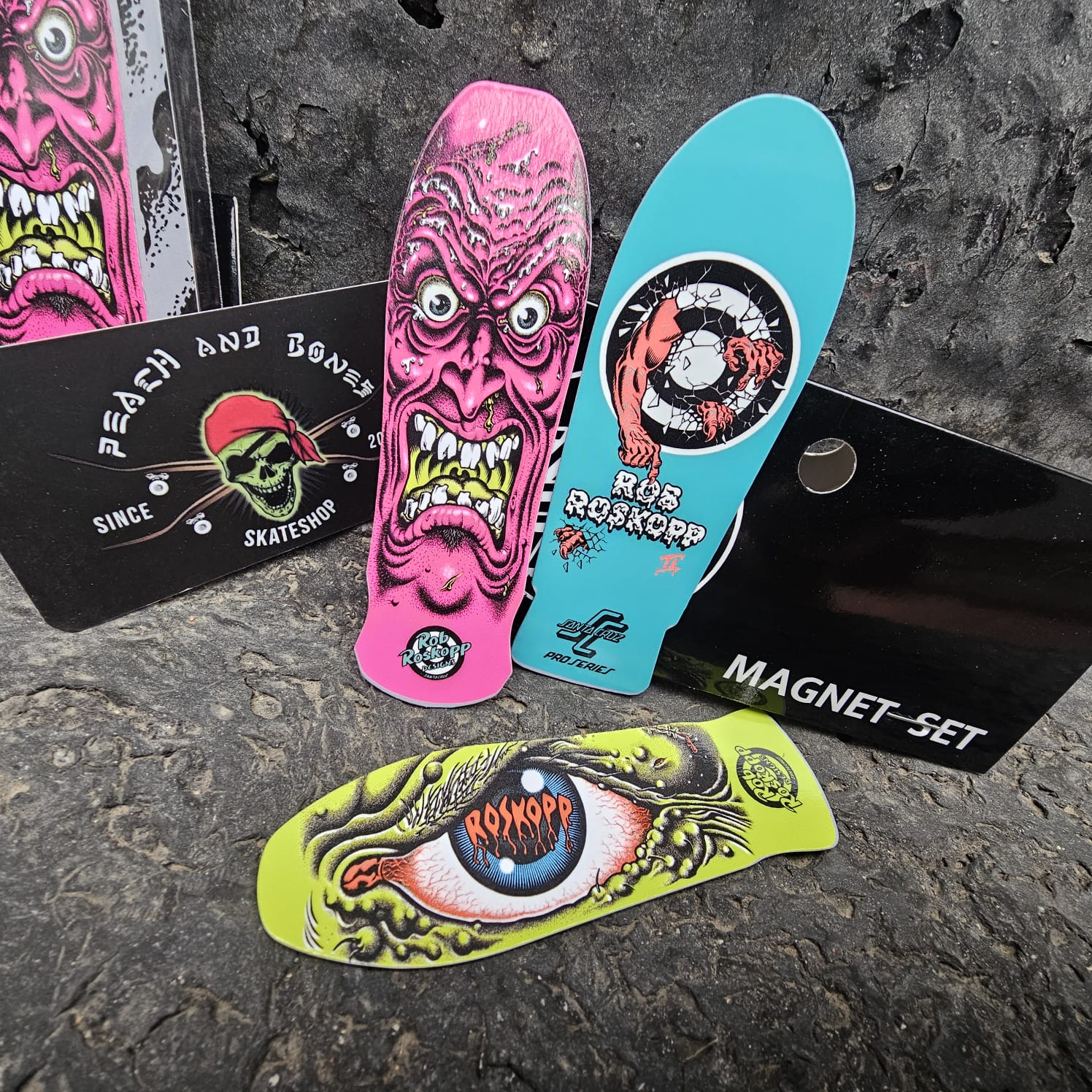 Peach and Bones Skateshop CDMX Santa Cruz Magnet Deck Serie 2 - Image 2