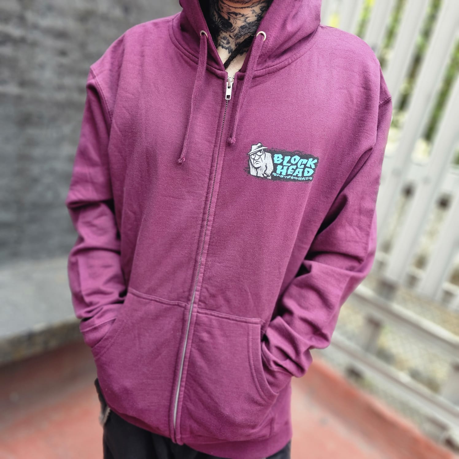 Peach and Bones Skateshop CDMX Blockhead Grumpy Man Zip Hoody Maroon L - Image 5