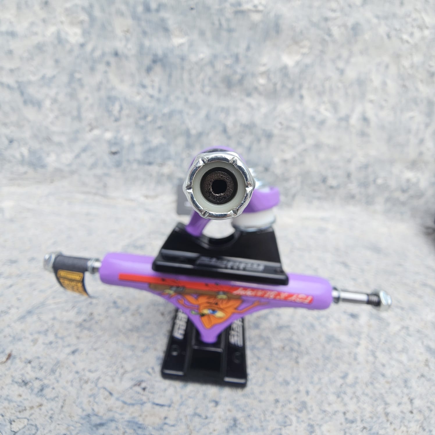 Peach and Bones Skateshop CDMX Slappy Trucks 8.25″ Toy Machine x Slappy ST1 Hollow Purple/Black - Image 3