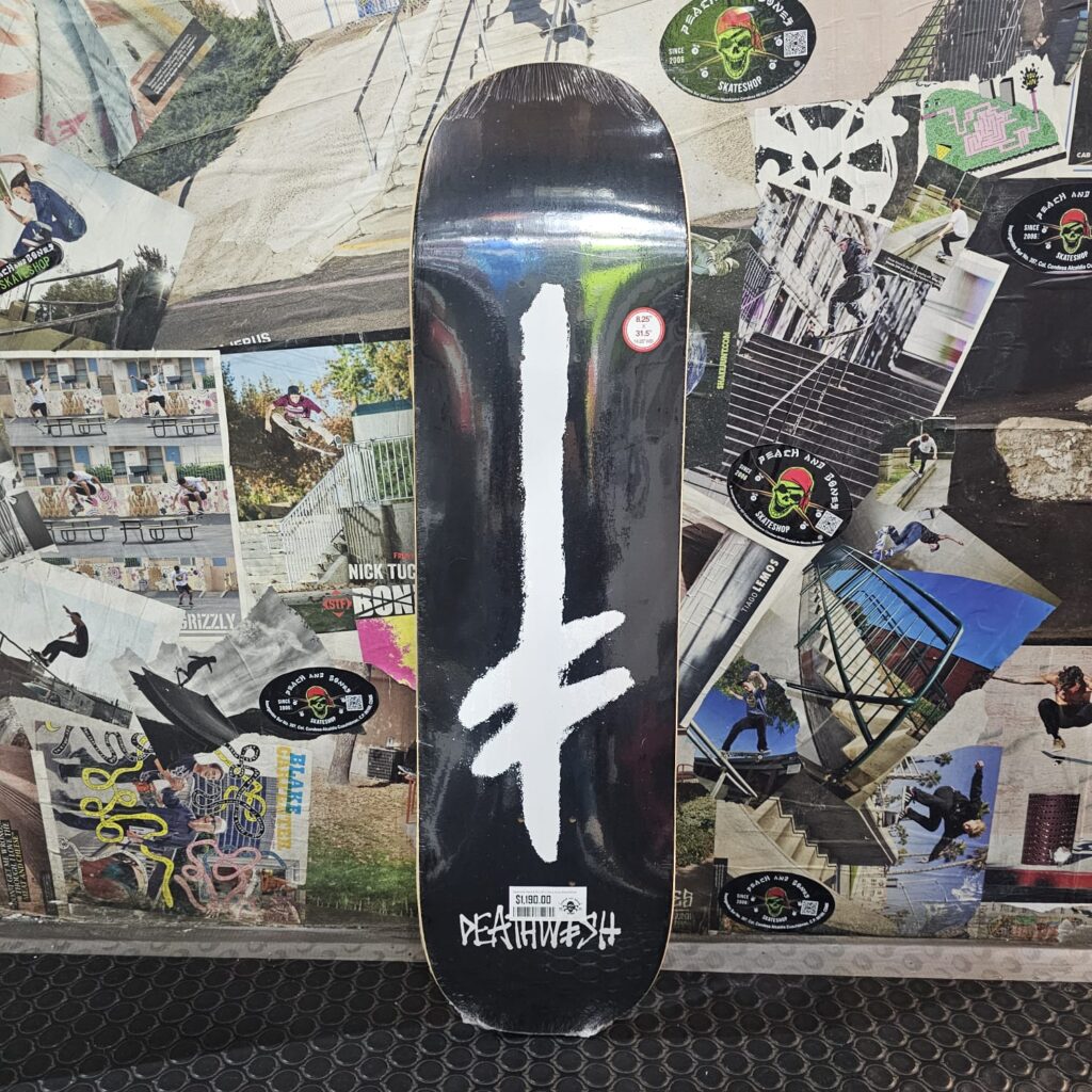 Peach and Bones Skateshop CDMX Skateshop México