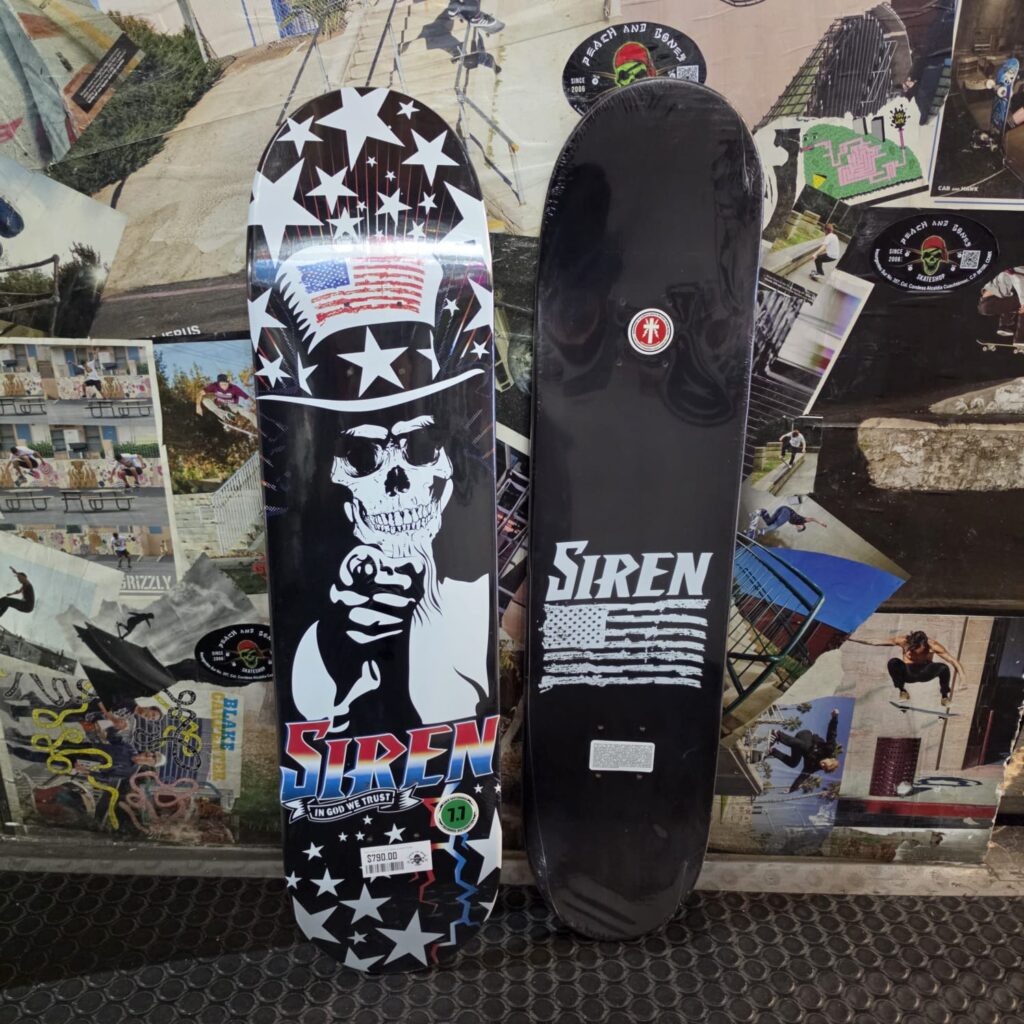 Peach and Bones Skateshop CDMX Skateshop México