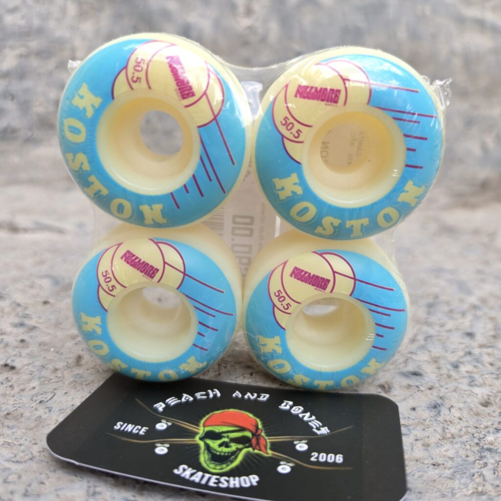 Peach and Bones Skateshop CDMX Skateshop México