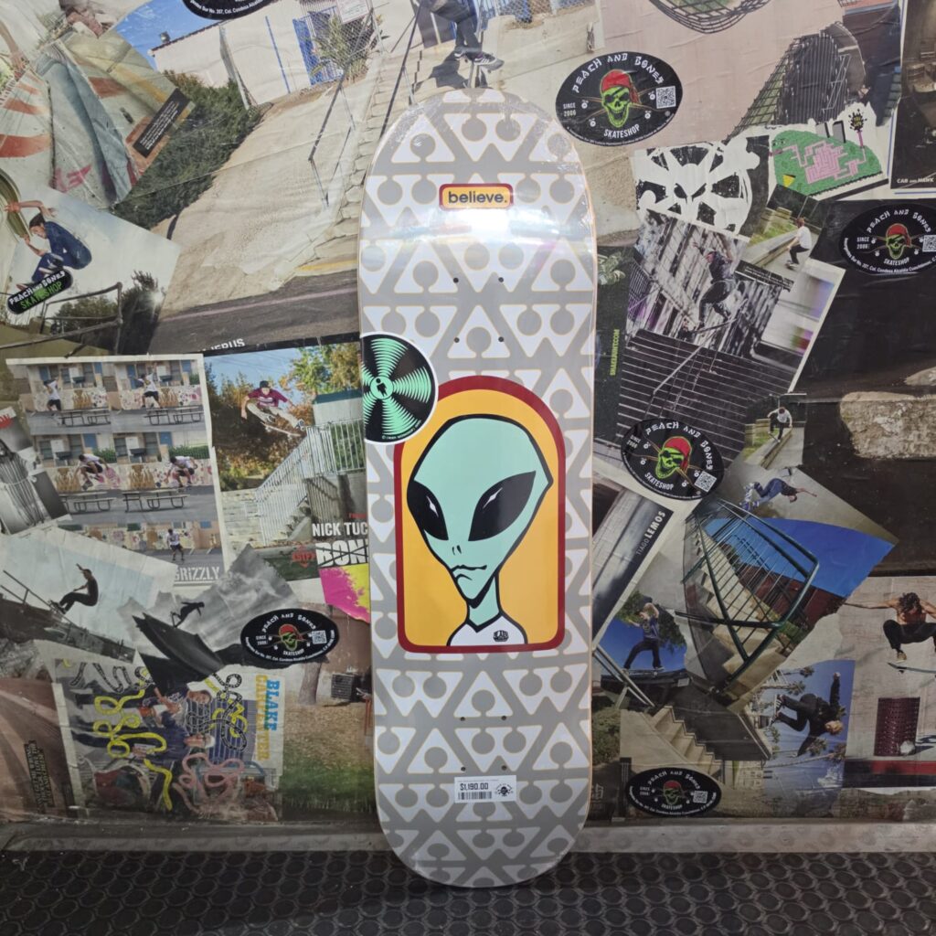 Peach and Bones Skateshop CDMX Skateshop México