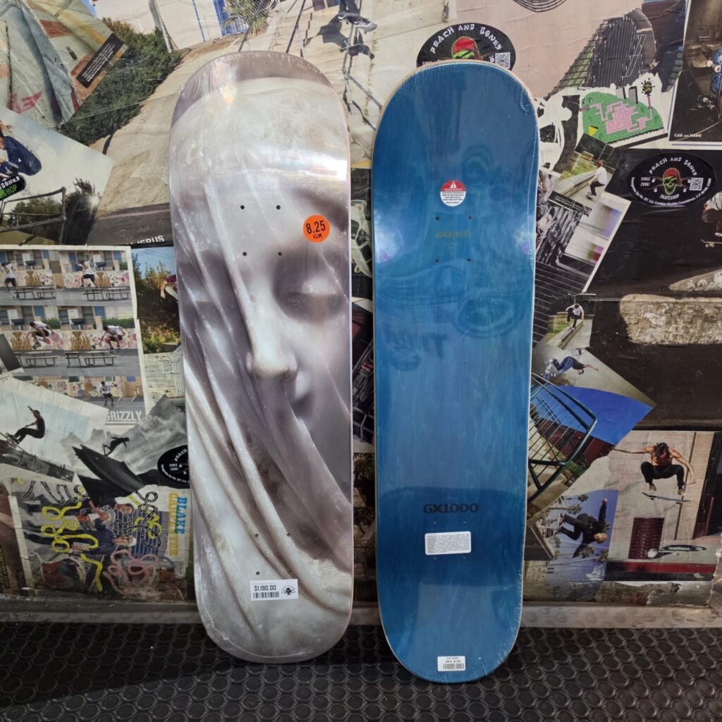 Peach and Bones Skateshop CDMX Skateshop México