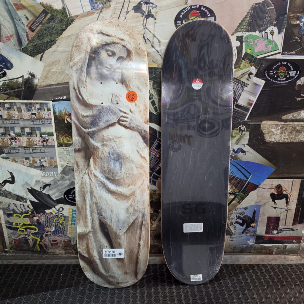 Peach and Bones Skateshop CDMX Skateshop México