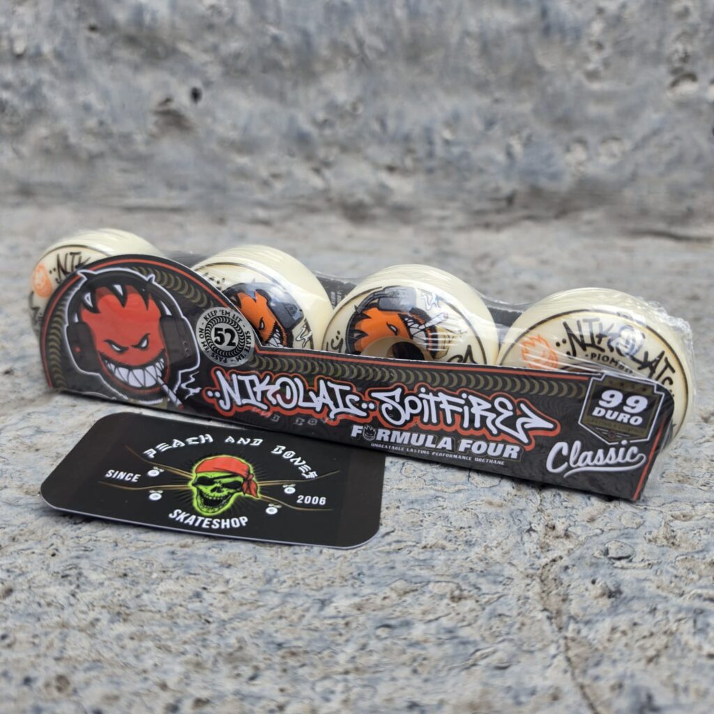 Peach and Bones Skateshop CDMX Skateshop México