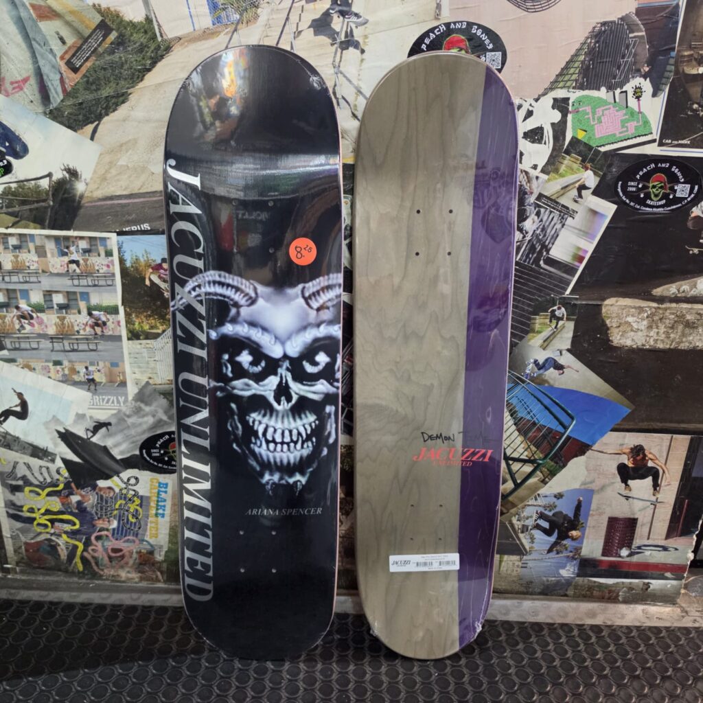 Peach and Bones Skateshop CDMX Skateshop México